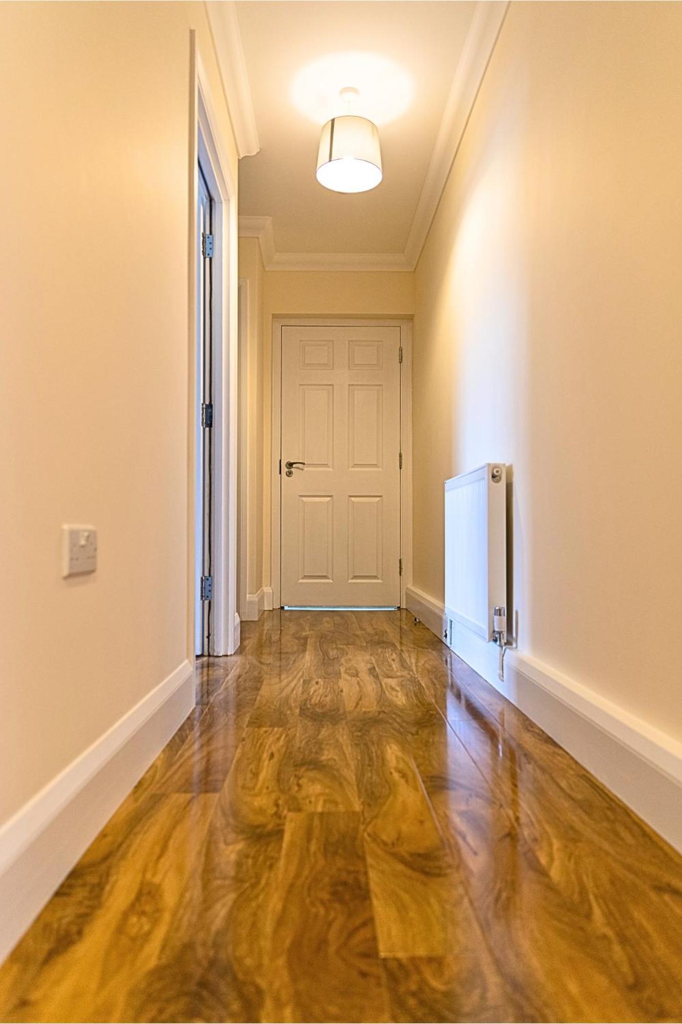 Heathrow Rare Find 2 Bedroom Plus 2 Bathroom Flat - Sleeps 6- Free Parking- Close To Heathrow Terminals-Quiet Development Stanwell Exterior photo